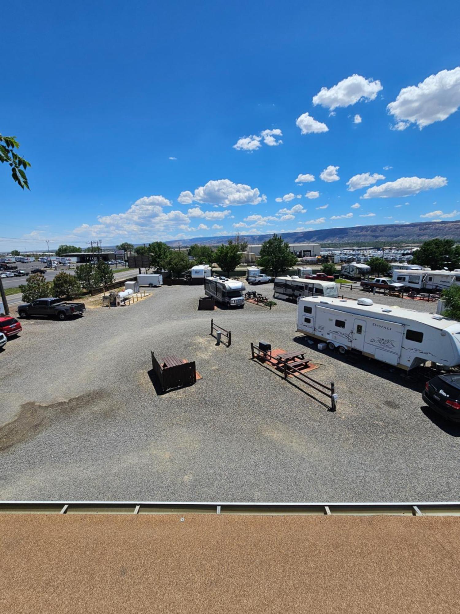 Jw Grand Junction Hotel Exterior foto